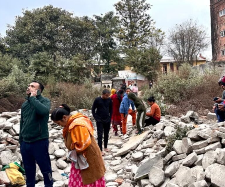 53 Dead In Huge Quake Near Mount Everest, Tremors Also Felt In Parts Of India