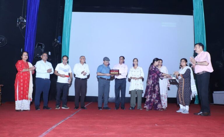 Technical lecture session organized by BIS for newly admitted students at the university