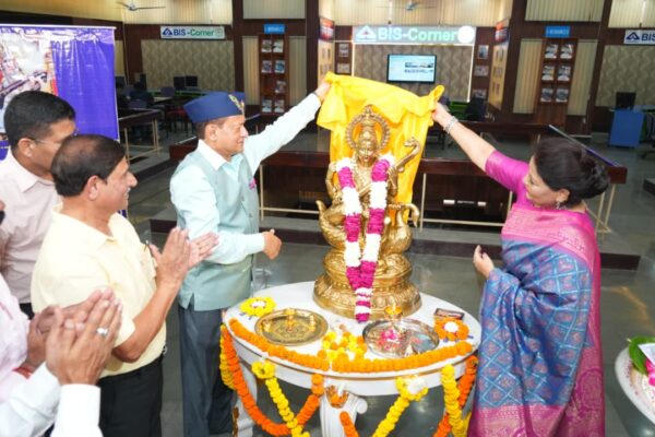 Unveiling of Goddess Saraswati Idol at University Library by Vice-Chancellor